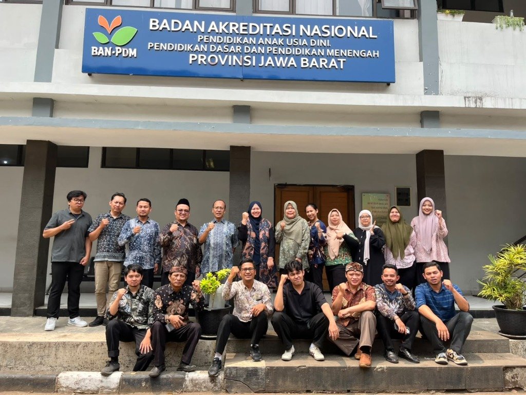 Konsolidasi Seluruh Jajaran Anggota di Gedung BAN PDM